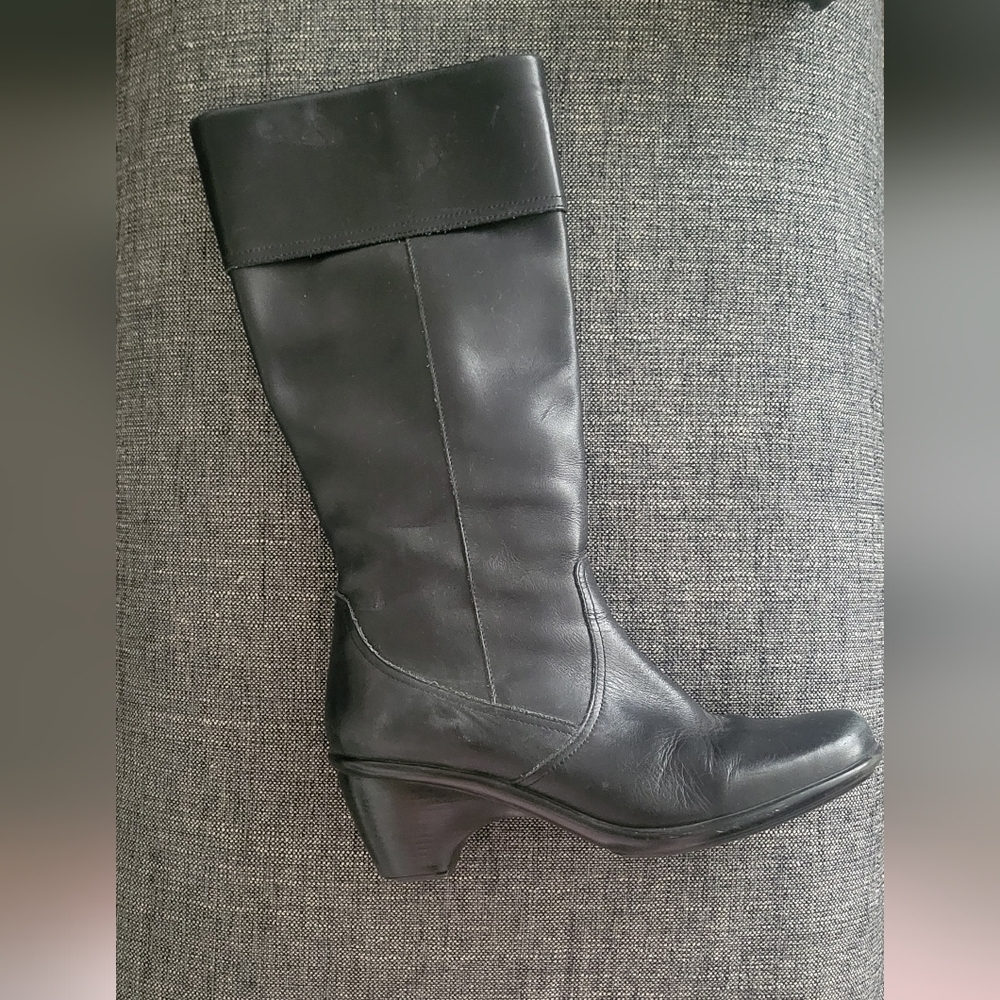 Dansko Black Leather Tall Boots - Picture 3 of 11